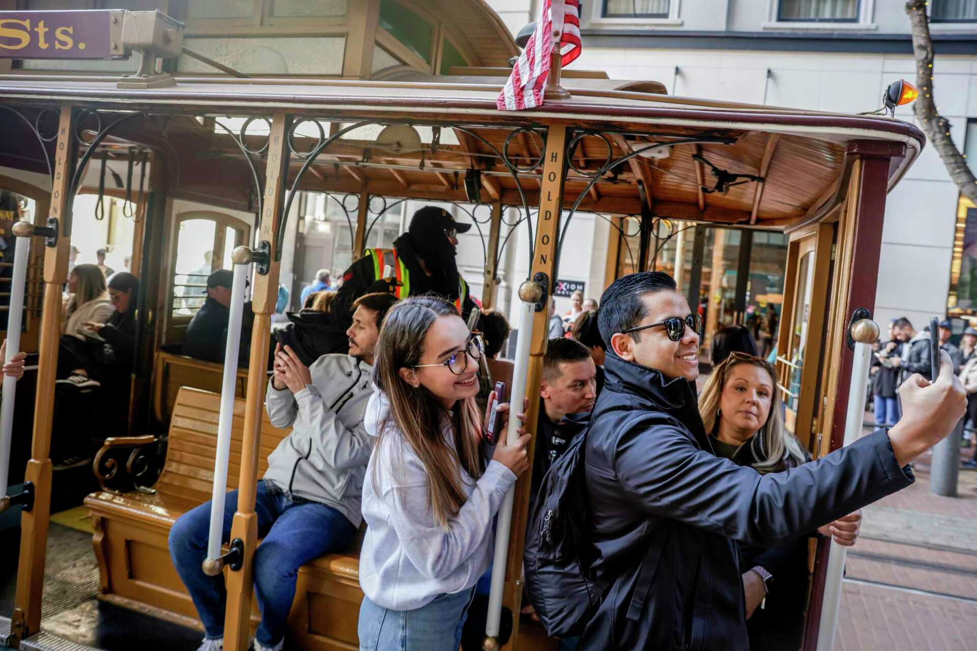 Fewer people are riding S.F.’s iconic cable cars