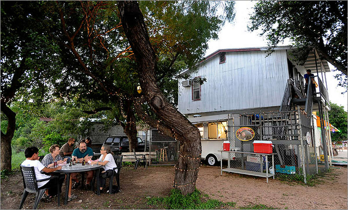 G&G Mobile Bistro, behind Boneshakers Bar, offers the essence of fine dining great food.