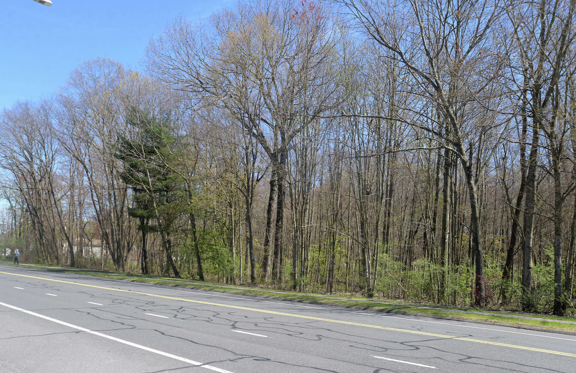 Enfield apartment complex proposed for South Road raises concerns