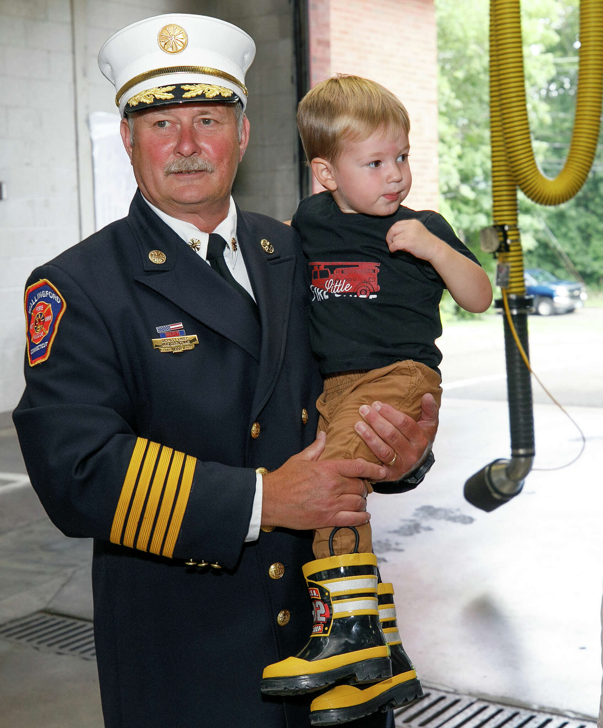 Fire Chief Joseph Czentnar retires after 32 years in the department