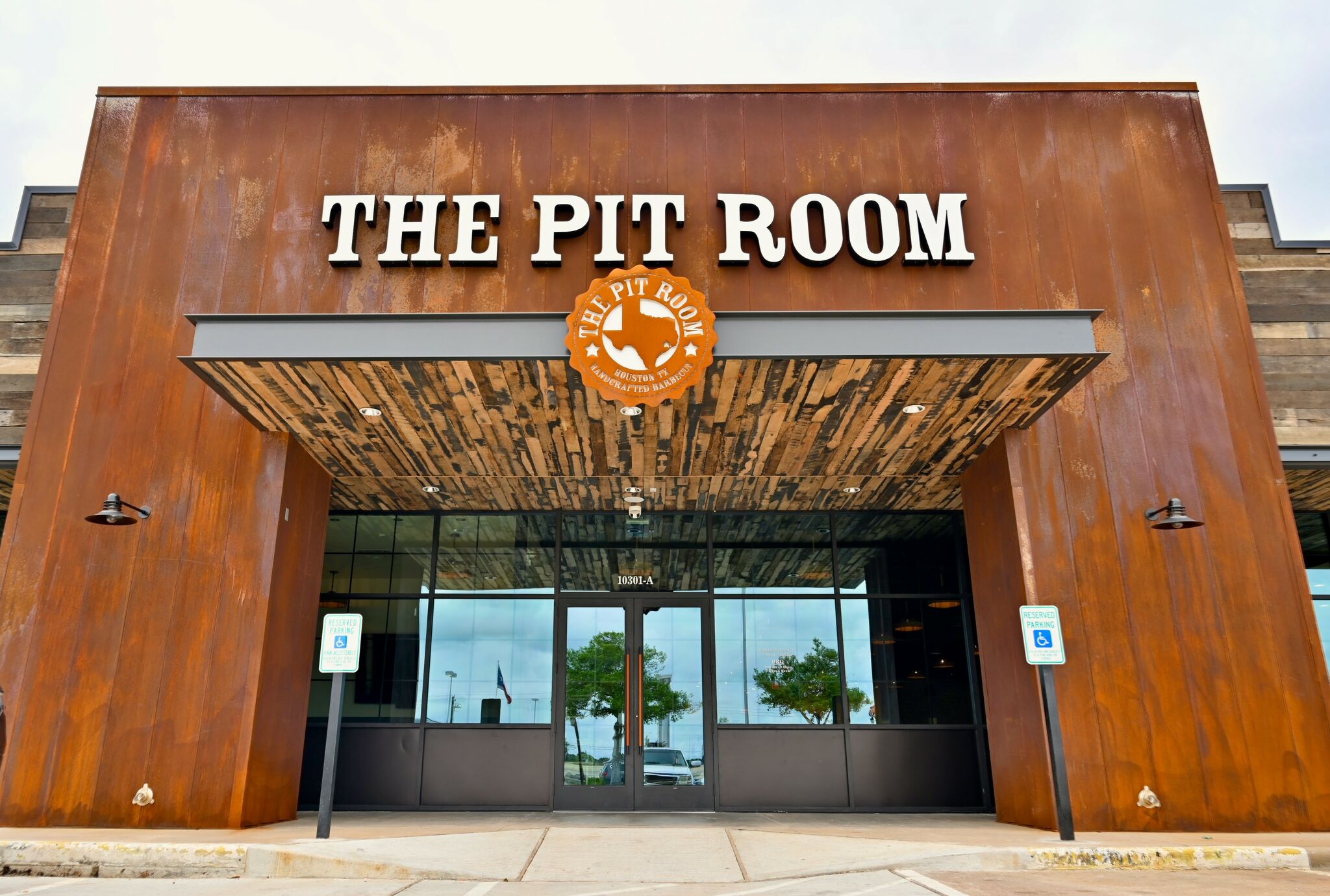 Houston-area restaurants that are open after Hurricane Beryl