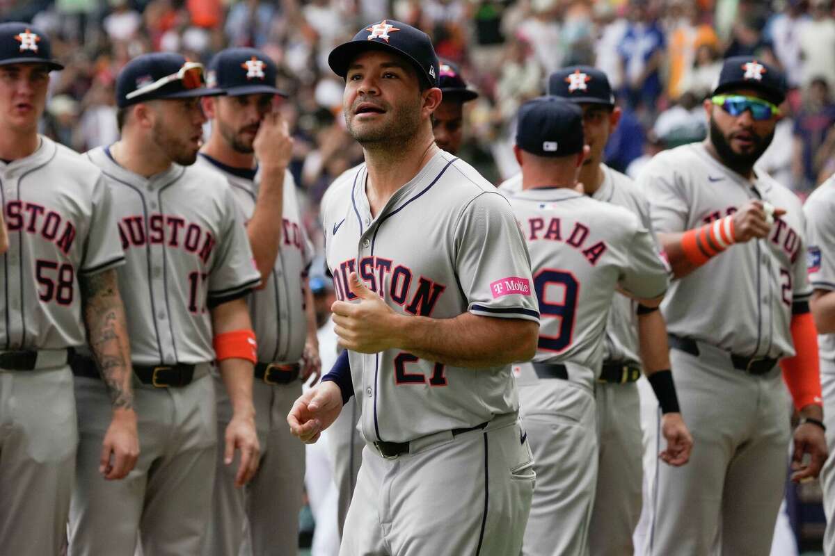 Houston Astros second baseman Jose Altuve enters the field at the start of a baseball game against the Colorado Rockies at the Alfredo Harp Helu stadium, in Mexico City, Saturday, April 27, 2024. (AP Photo/Fernando Llano)