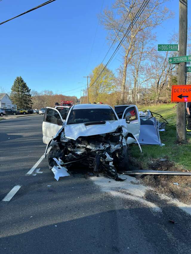 Police: Dog dead, 2 people seriously injured in Wolcott crash