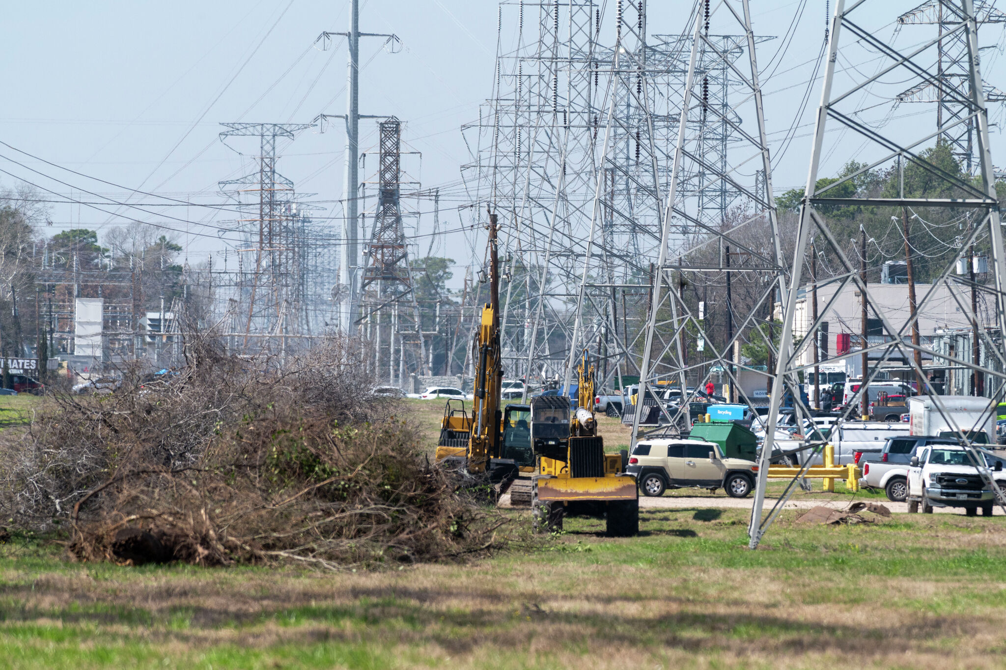 CenterPoint proposes $2B 'resiliency plan' for extreme weather