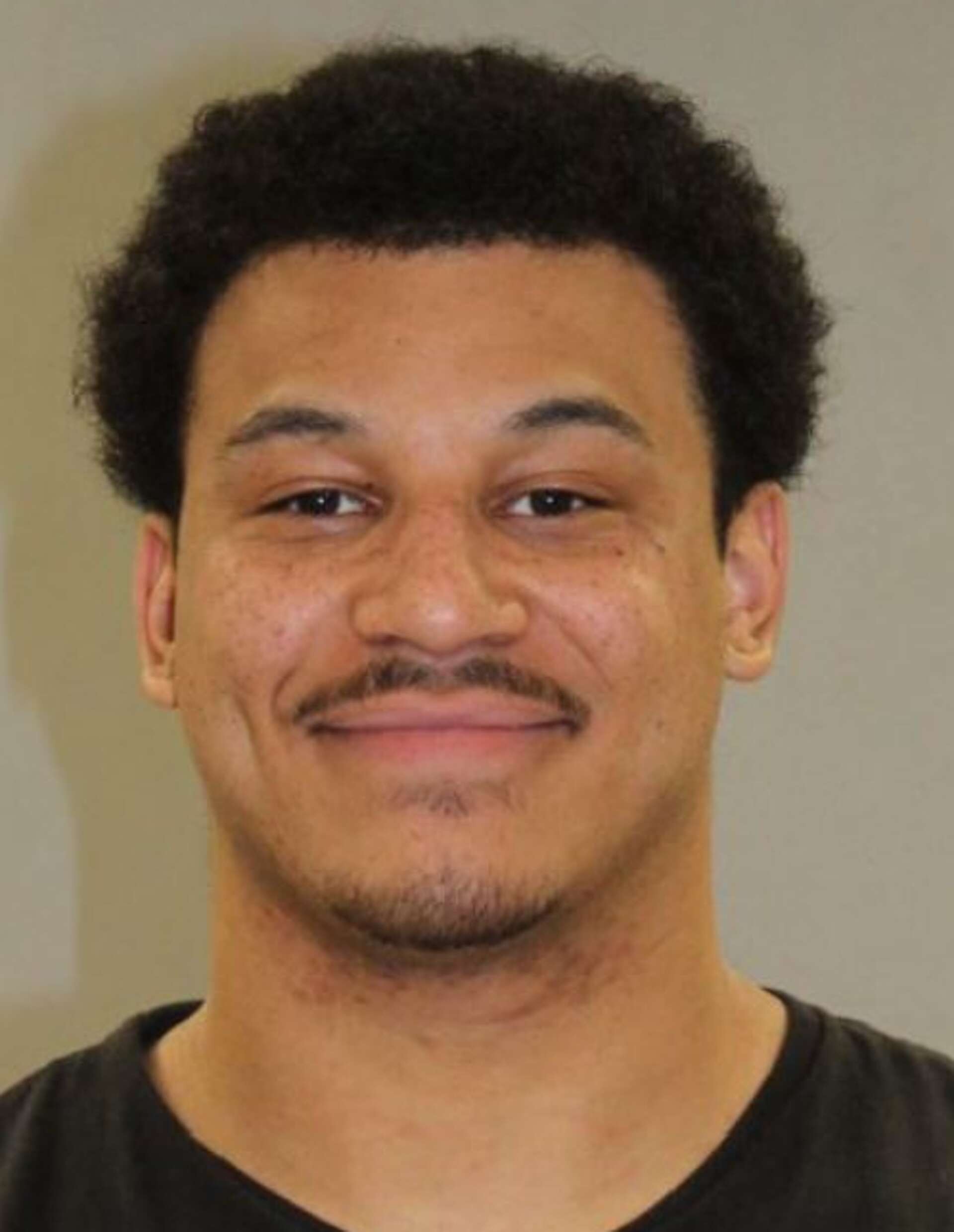Police: Man flashed BB gun during Darien road rage incident on I-95