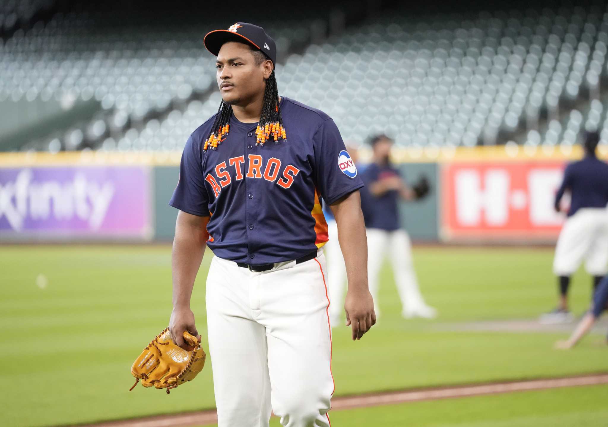 Houston Astros: Luis Garcia to throw first live batting practice