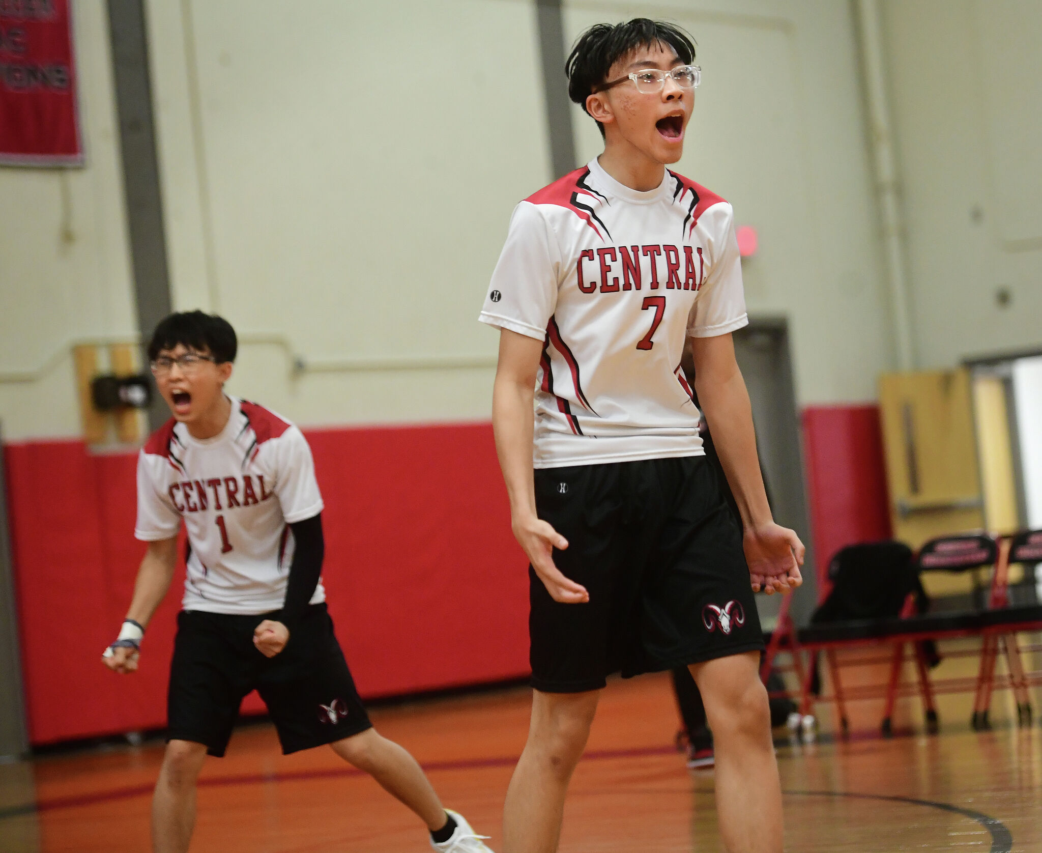 Bridgeport Central boys volleyball succeeding in return