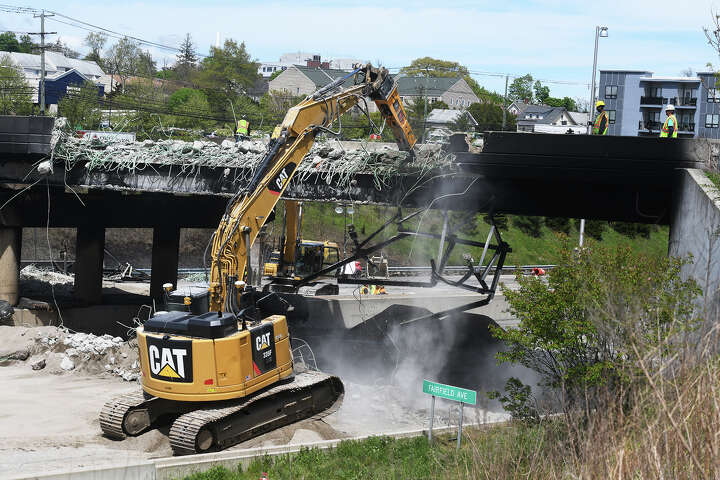 I-95 In Norwalk Remains Closed, Bridge Demolition Begins: Live Updates