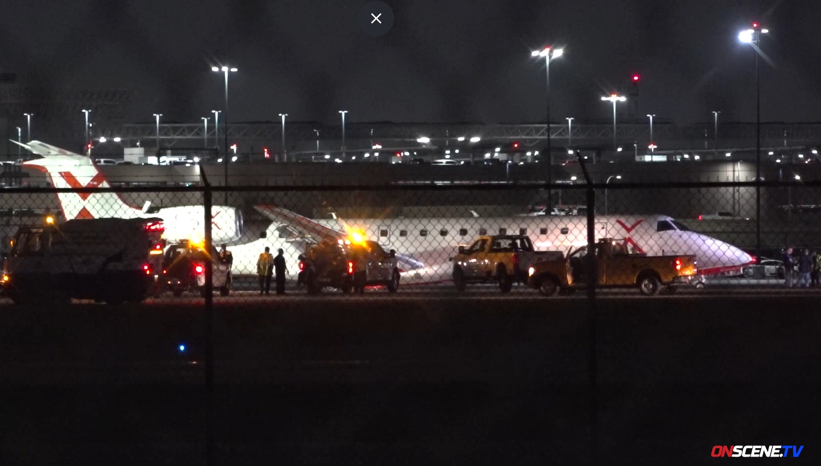 JSX airplane's landing gear collapses after arrival at Hobby