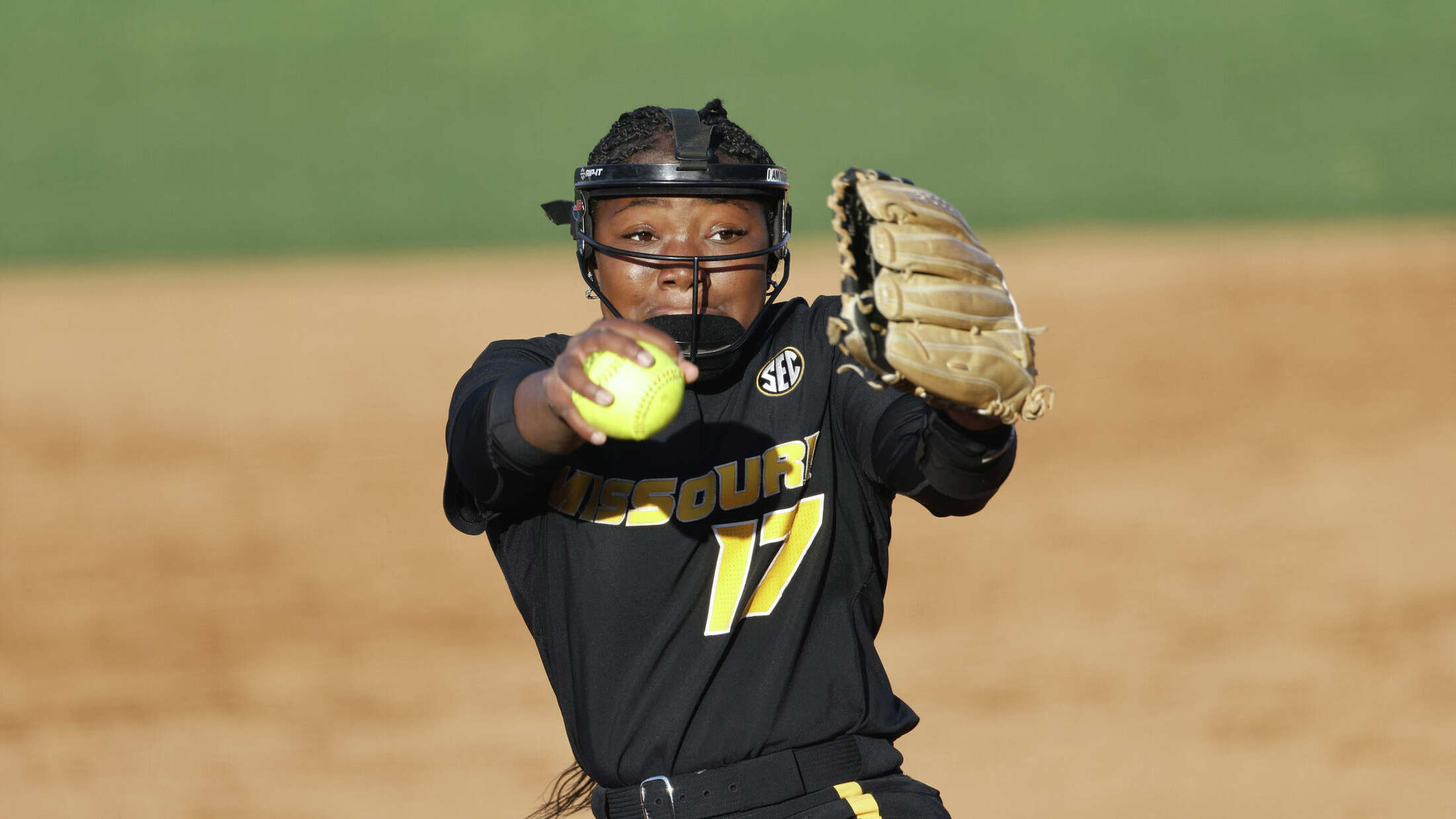 2024 Women's College World Series betting odds, favorites