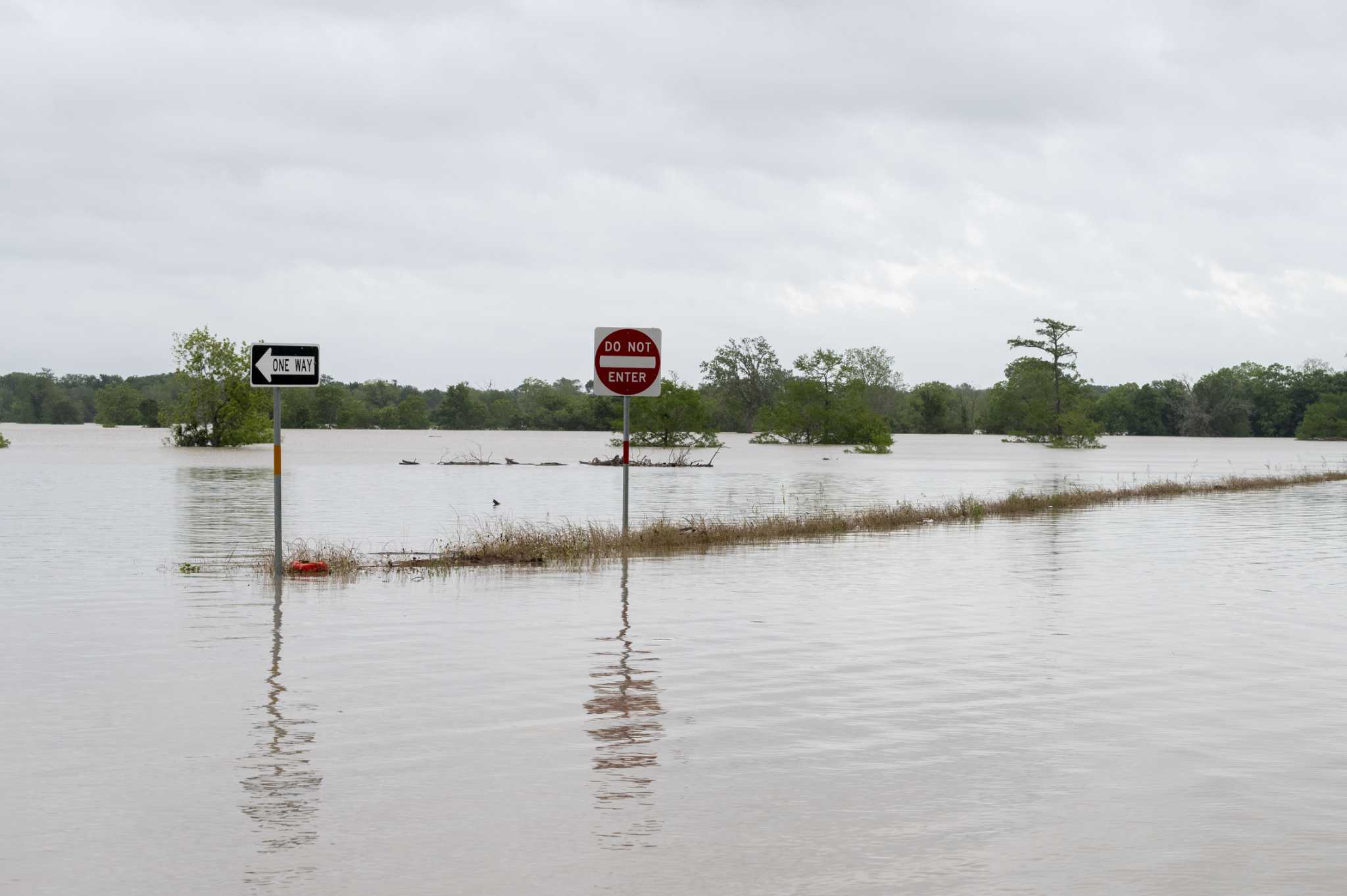 Texas floods Boy, 5, dies in Johnson County, highwater rescues rise