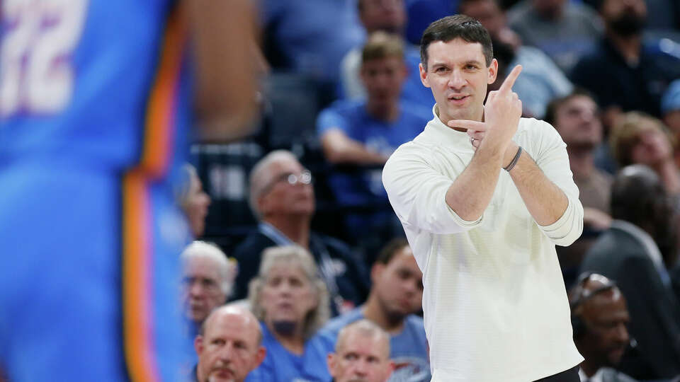 How Mark Daigneault rose from UConn student manager to NBA coaching star: 'It's not surprising'