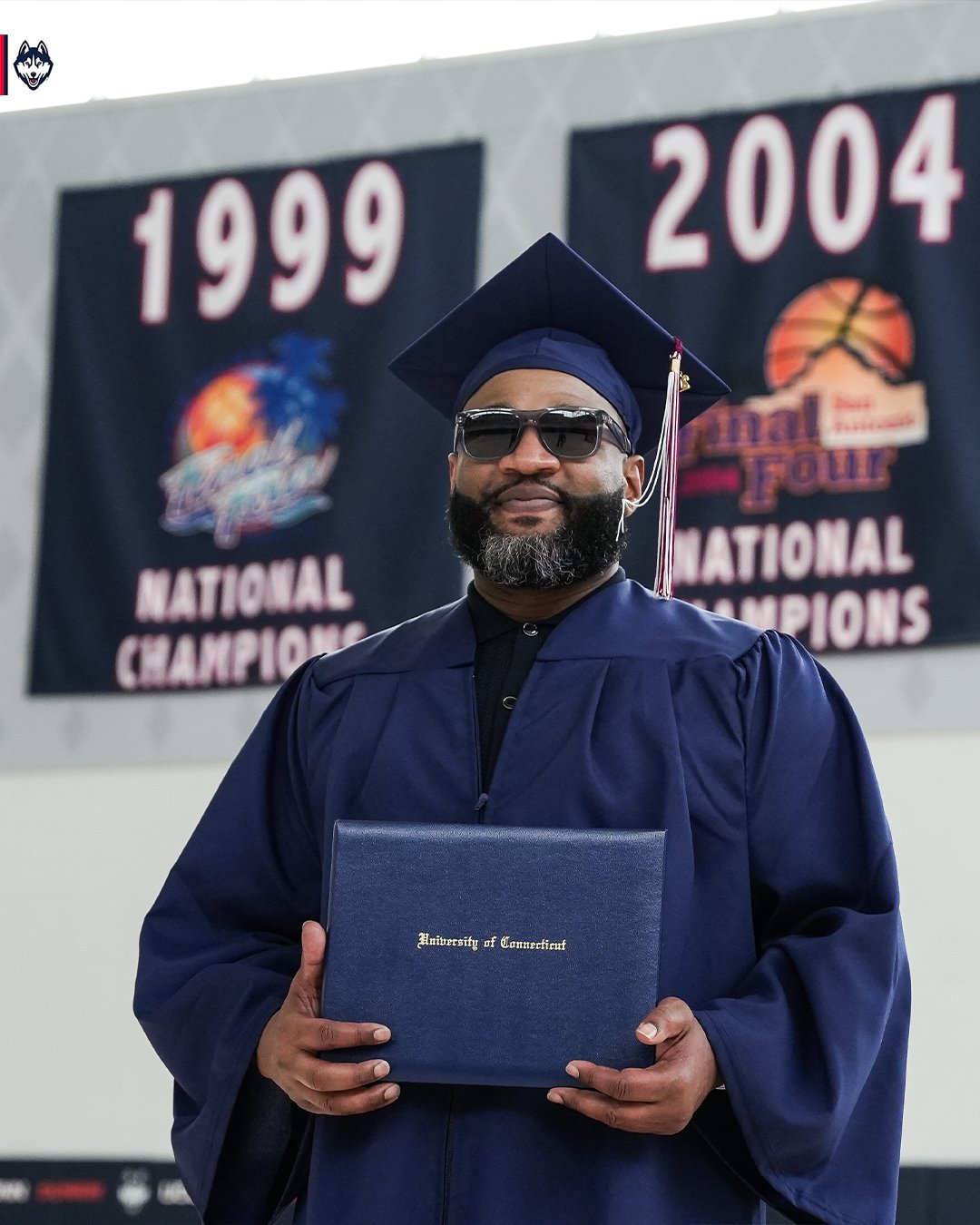 Khalid El-Amin receives degree at 2024 UConn graduation ceremonies