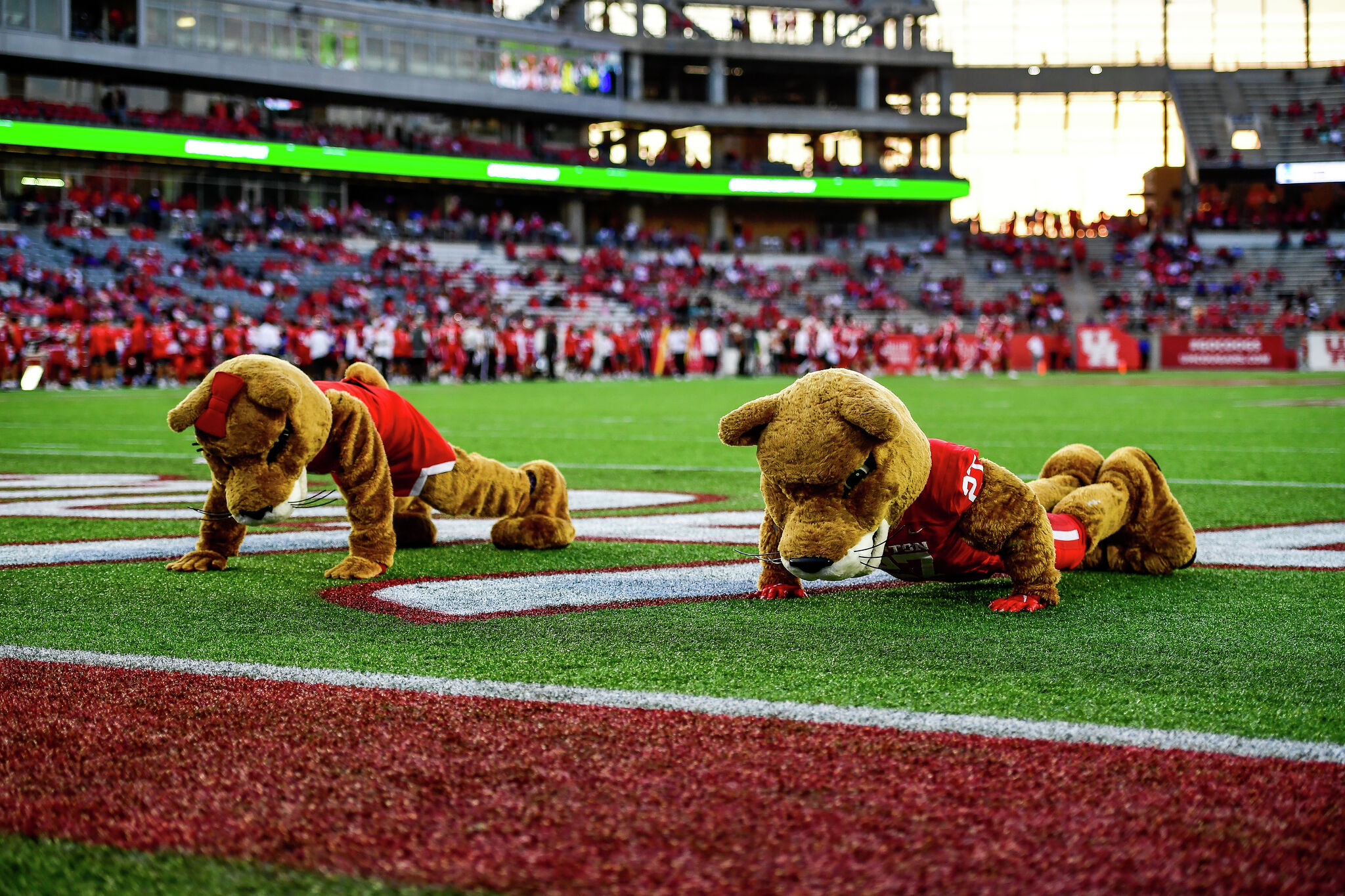 Uh Football Fans Rejoice! Home Games Are On Spectrum Sports - x718ko8