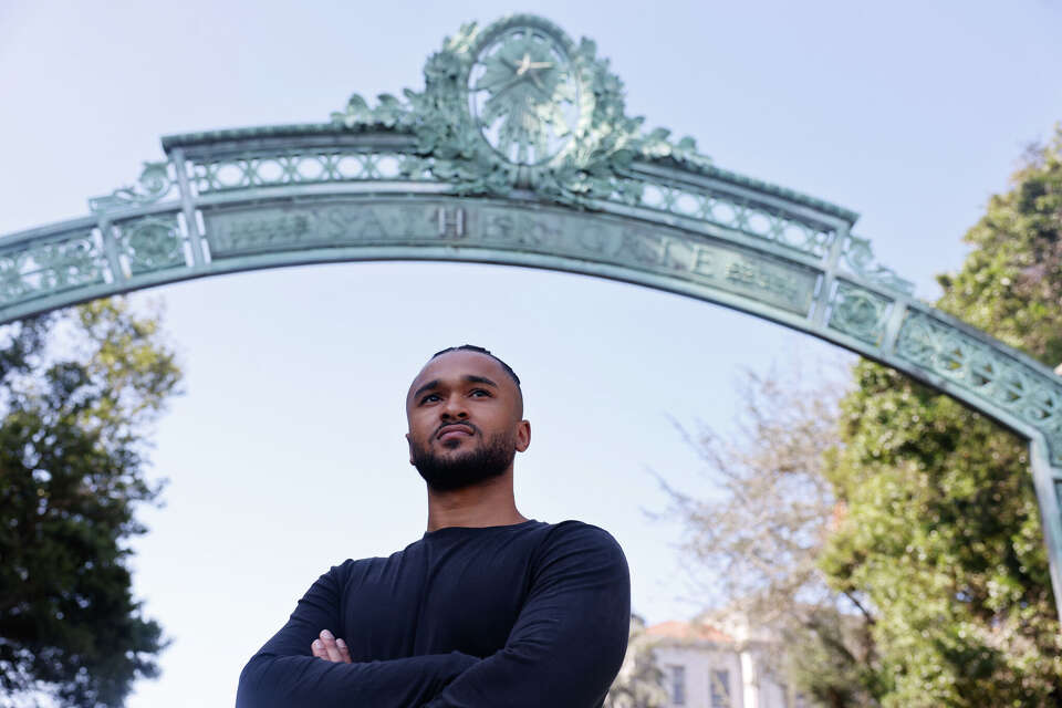 UC Berkeley grad who survived Parkland builds mental health AI app