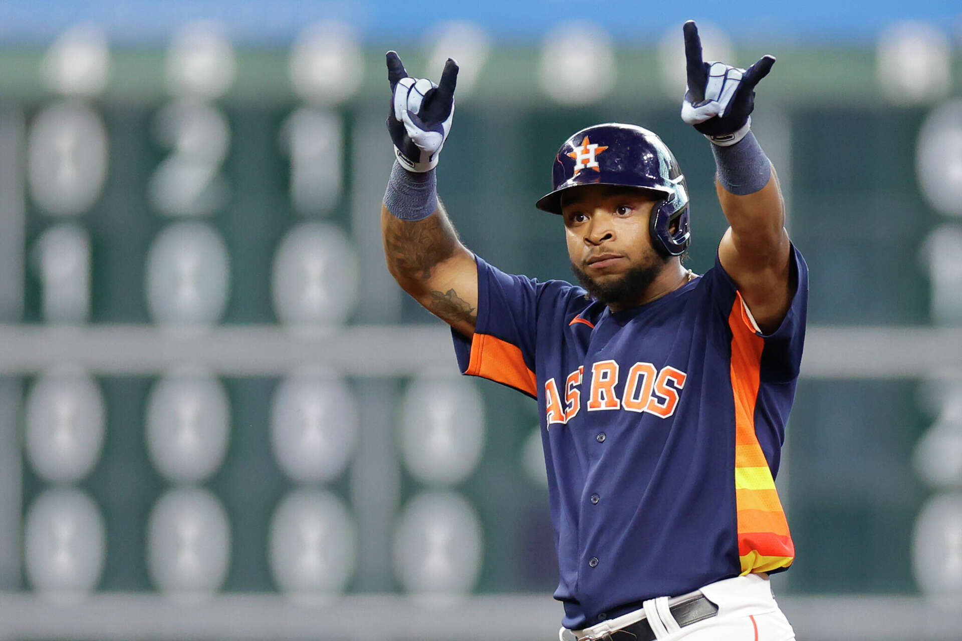 Astros trade Corey Julks to White Sox for minor leaguer