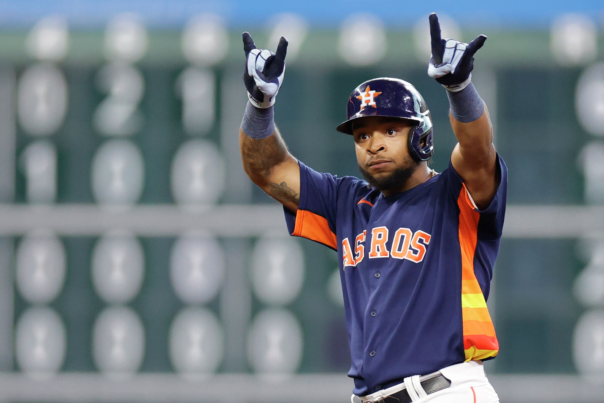 Astros trade Corey Julks to White Sox for minor leaguer