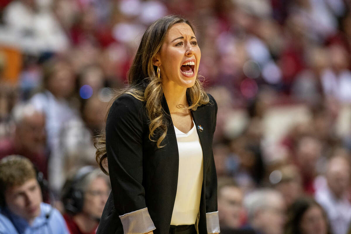 Where we rank UConn women's basketball in AP preseason Top 25 poll