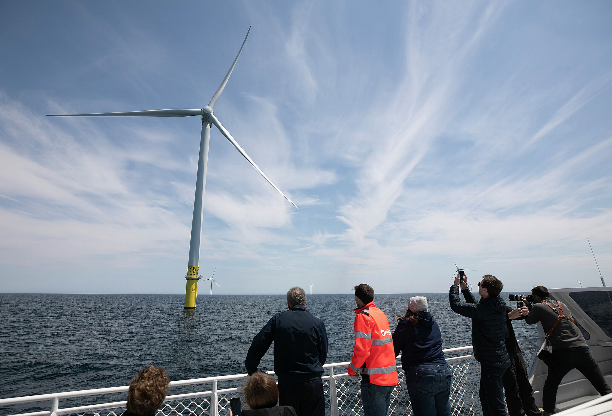 CT-launched wind turbines the size of skyscrapers coming online off R - Vimarsana News