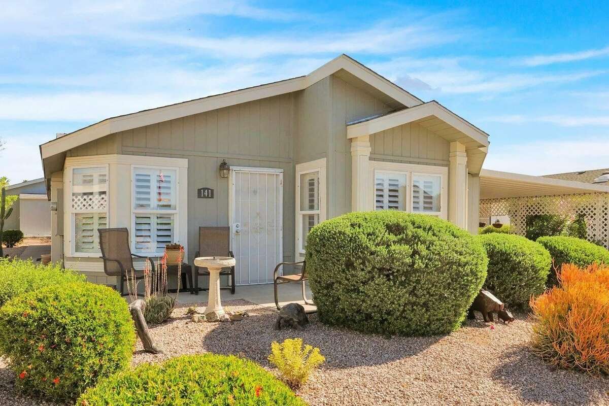 5 Manufactured Homes Priced Below $300K That Will Surprise You With Their Luxe Style