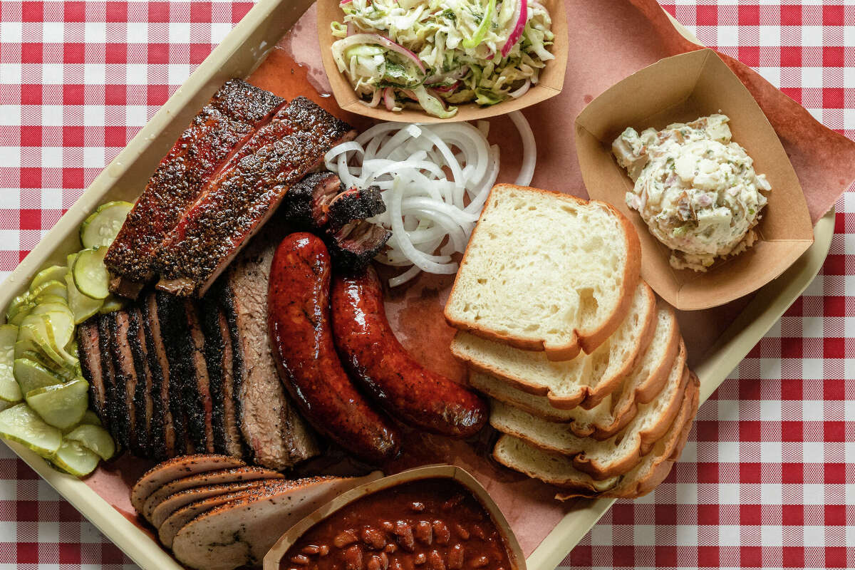 A plate of Central Texas barbecue.