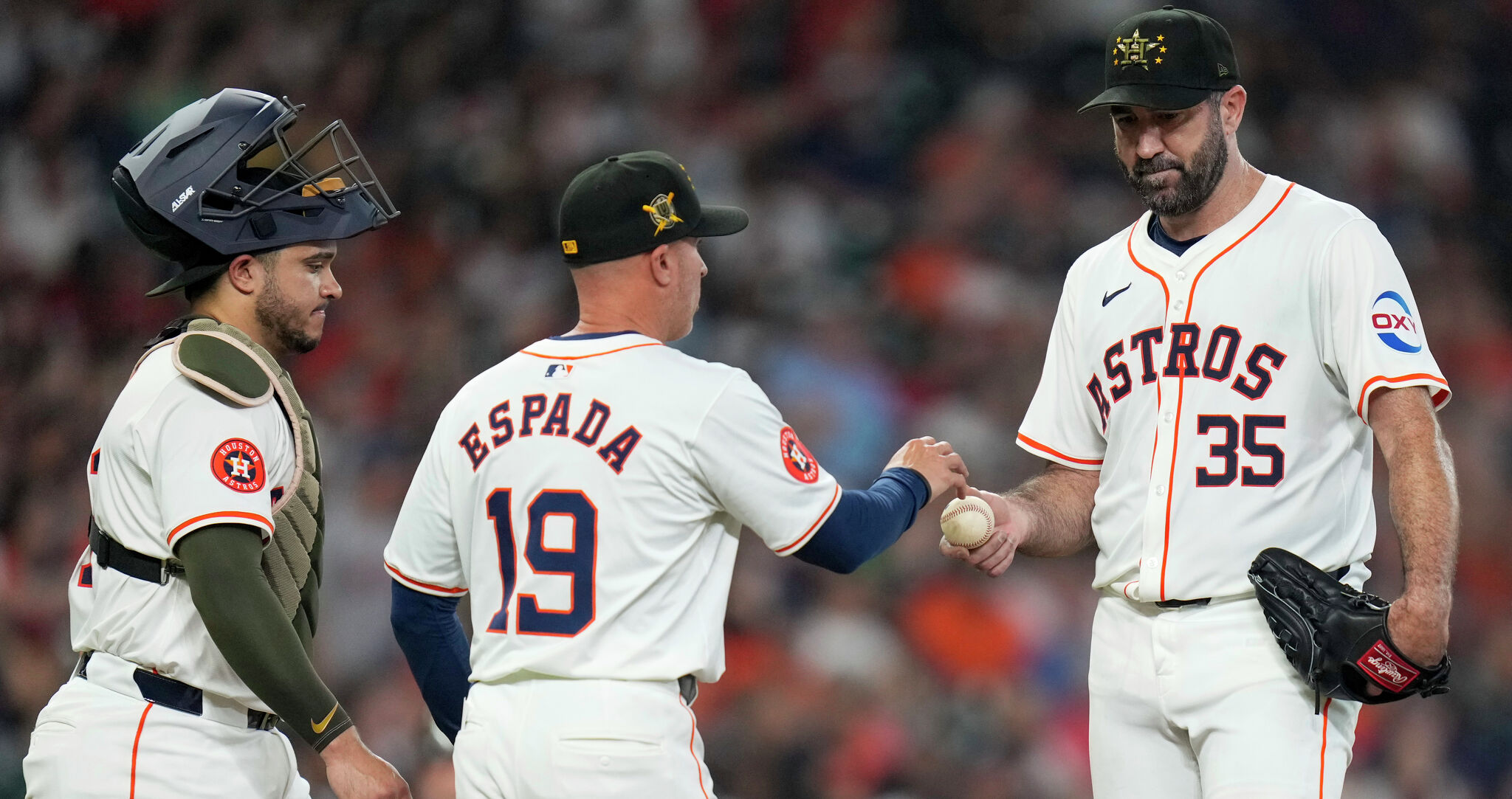 Houston Astros' streak ends with a loss to Milwaukee Brewers