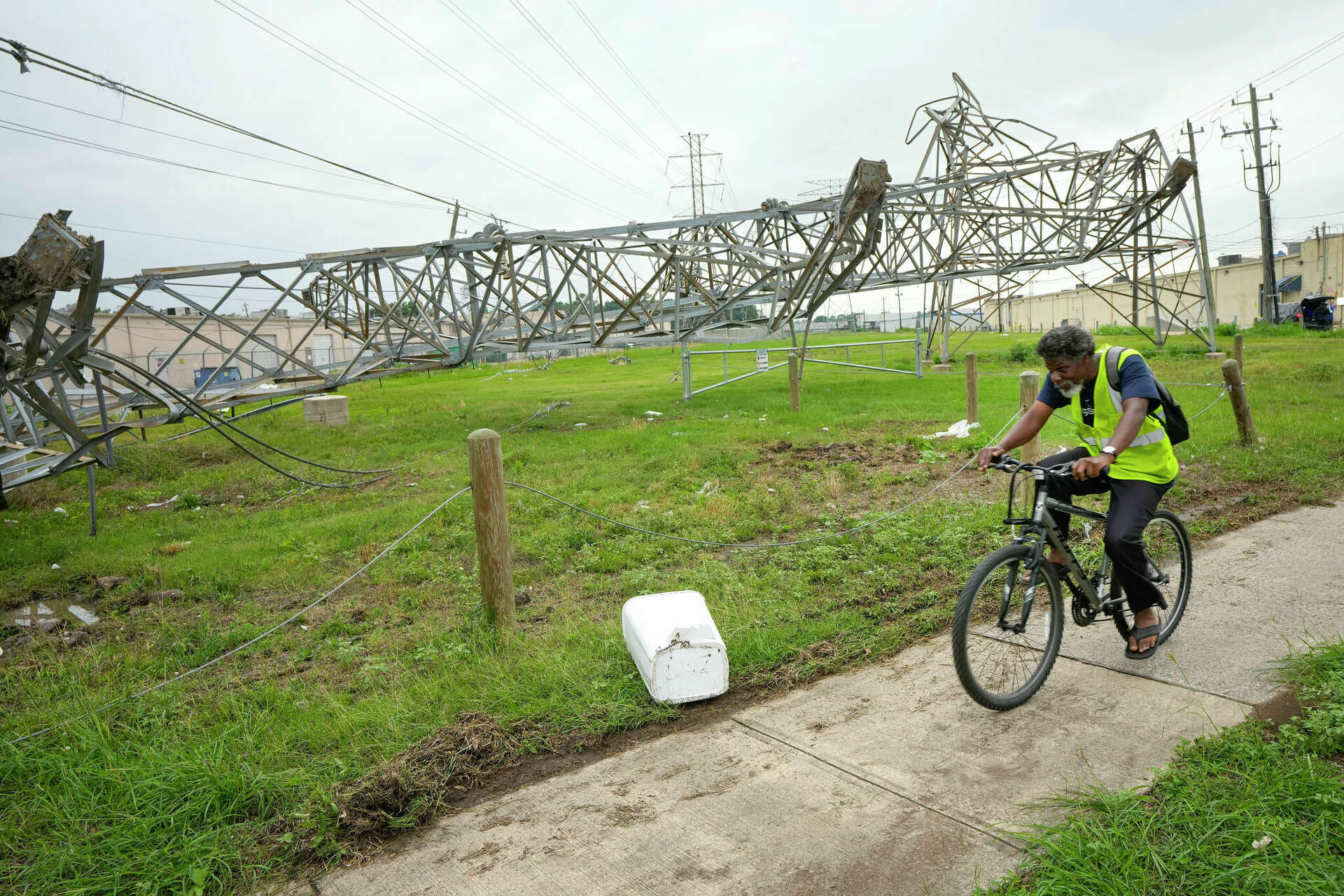 Census shows Houston struggled with power outages before Beryl