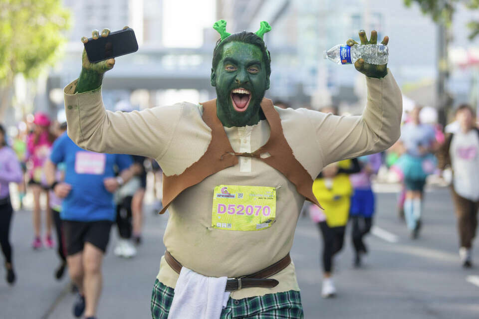 The best costumes of San Francisco's Bay to Breakers race