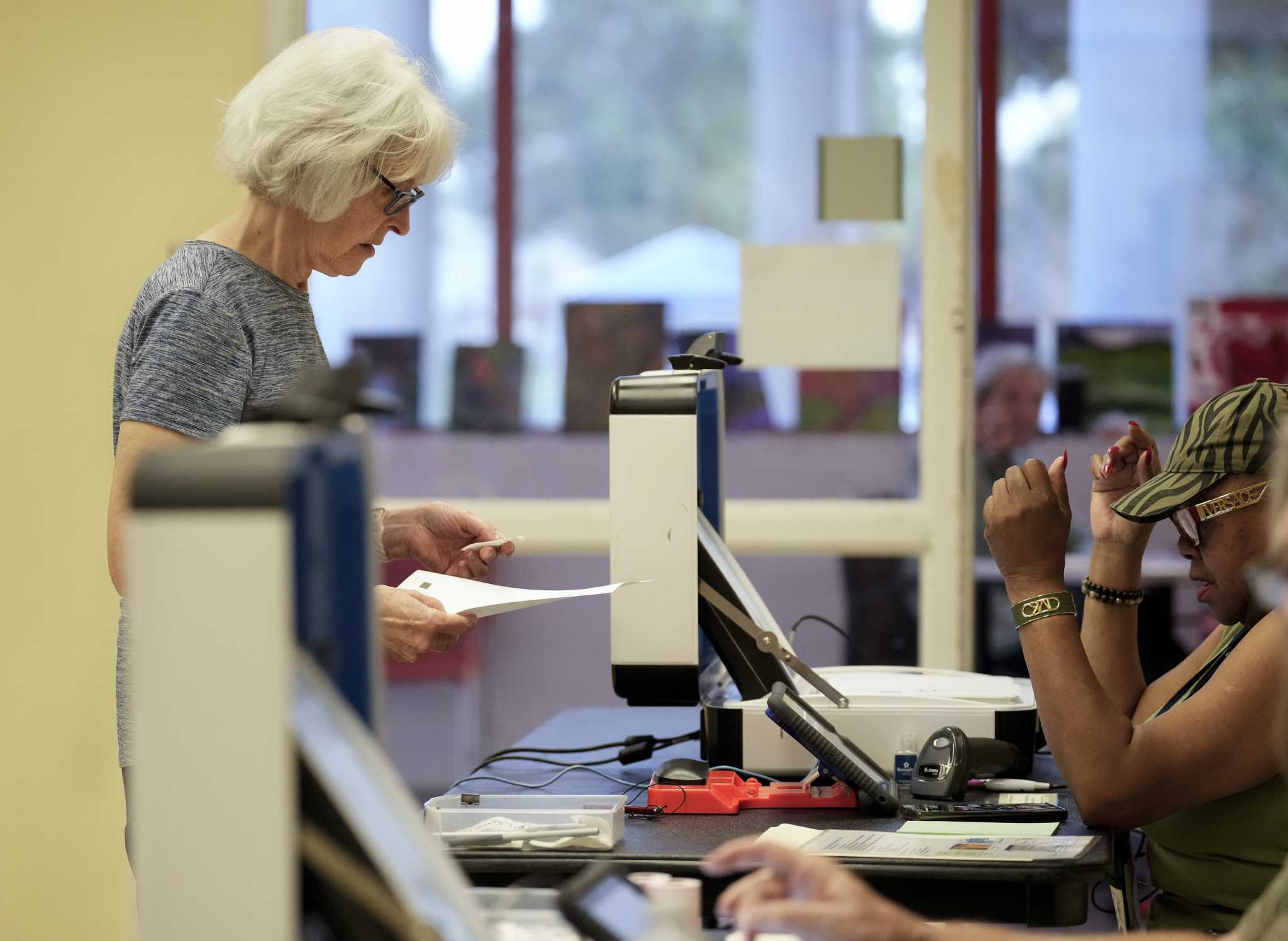 Harris County primary runoffs enter final early voting day