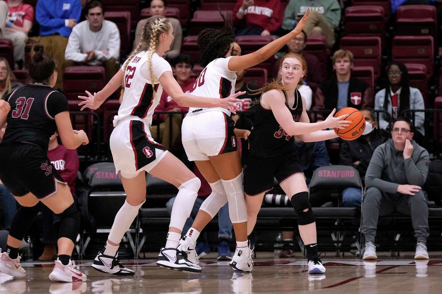 How Tess Heal beat odds as rare Stanford basketball undergrad transfer