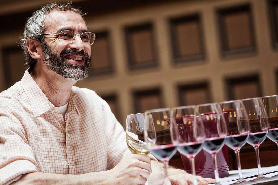 Wine and Spirits magazine, from Joshua Greene, is going out of print