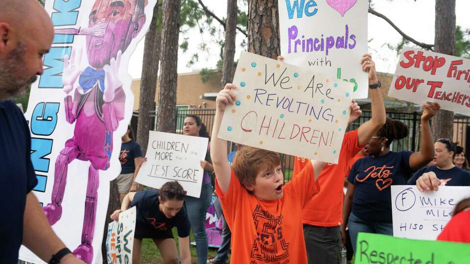 Miccah Cabe, 10, a 4th grade student at Gary L. Herod Elementary School in the in the Maplewood/Meyerland West area in Southwest Houston, TX, protested alongside other students and parents on Wednesday, May 22, 2024. Parents say their principal and several teachers are being being forced out.