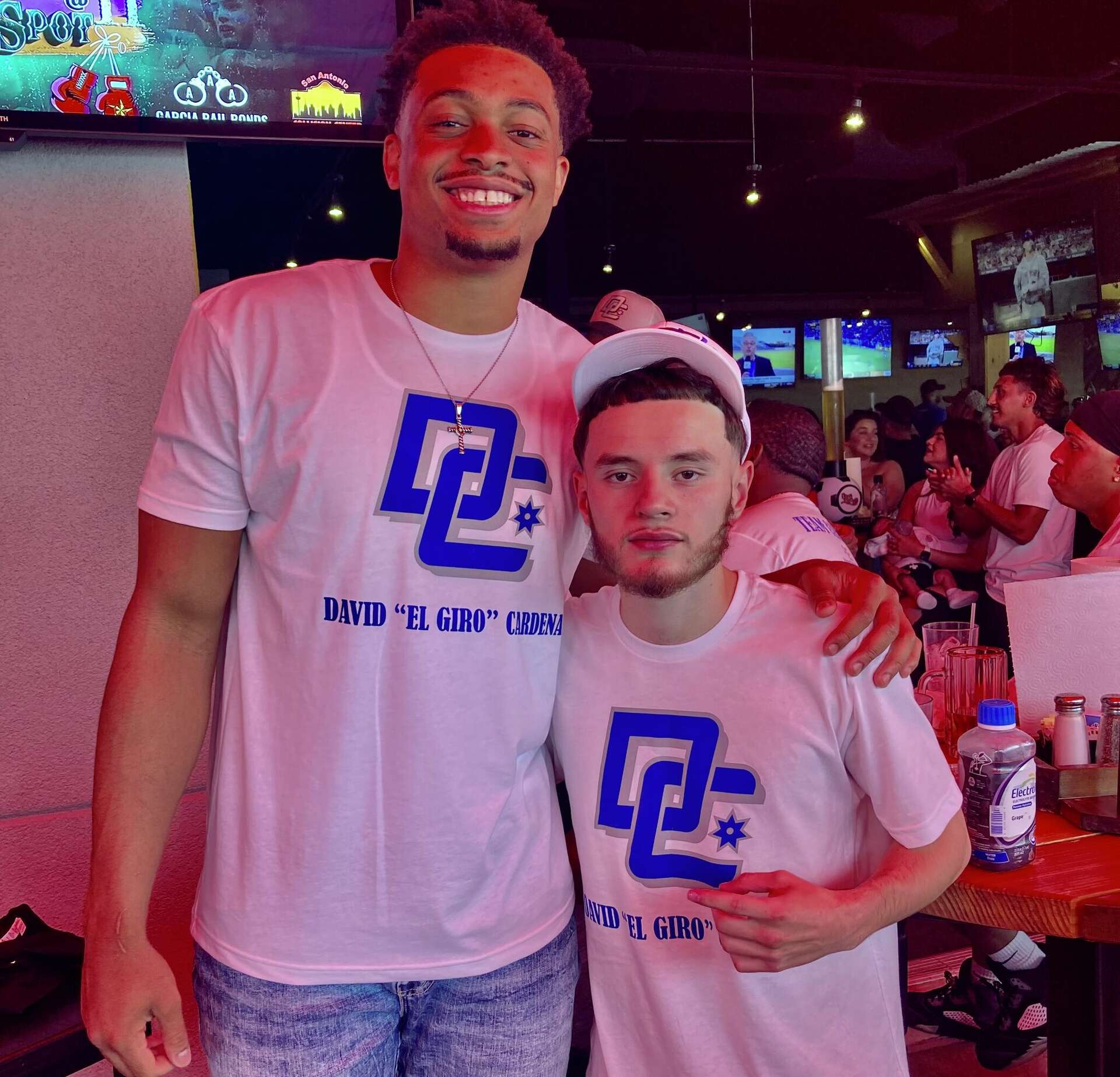 Spurs' Keldon Johnson befriends local fighter David Cardenas Jr.