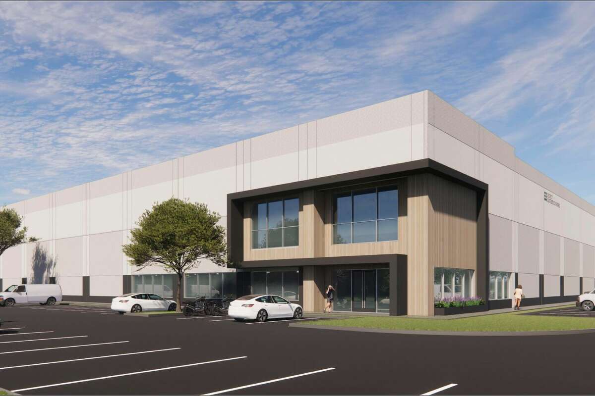 Levey Logistics Park, consisting of two buildings spanning approximately 660,000 square feet near South Sam Houston Parkway and Almeda School Road in Pearland, is slated for completion in the second quarter of 2025. Levey Group broke ground on the spec project in May 2024.