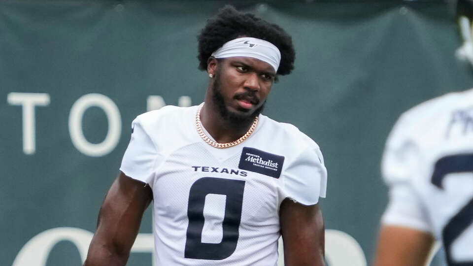 Houston Texans linebacker Azeez Al-Shaair (0) takes the field during an NFL football OTA practice on Tuesday, May 21, 2024, at Houston Methodist Training Center in Houston.