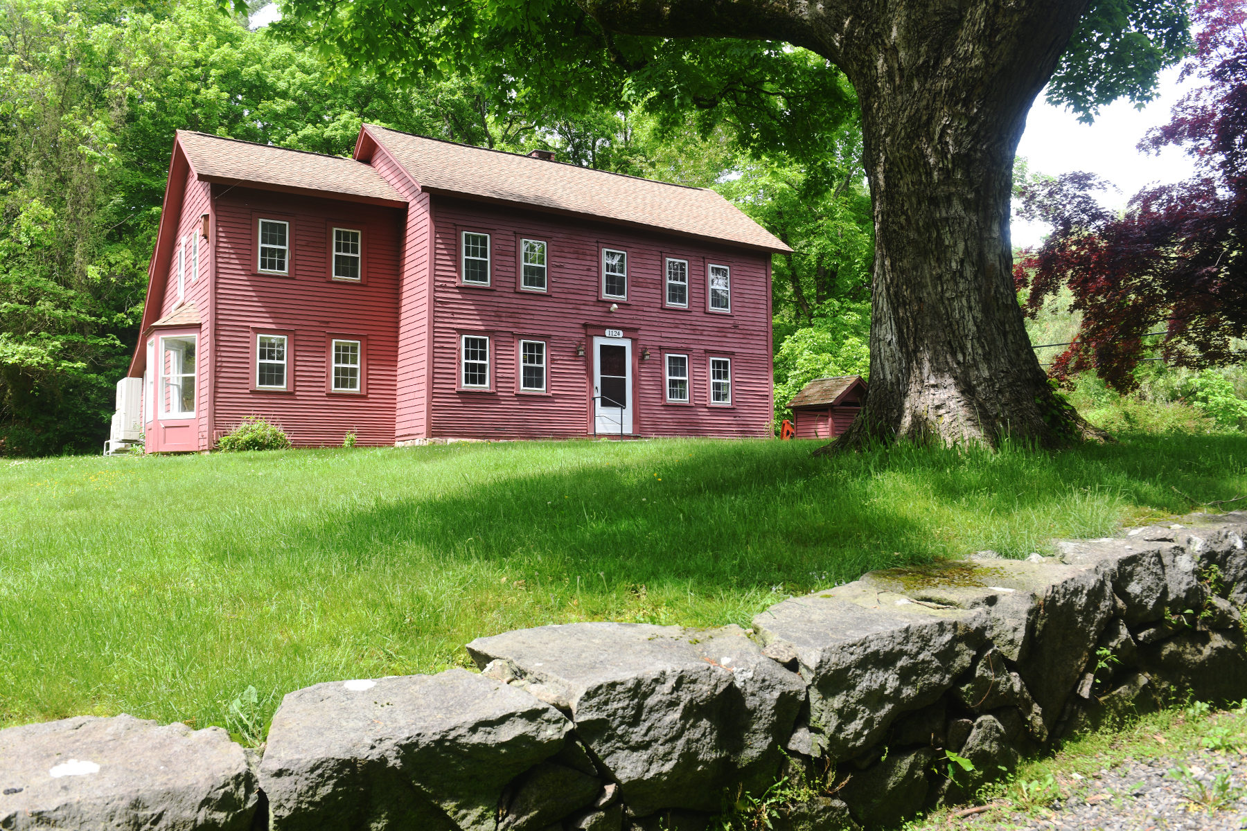 New Canaan Land Trust buys Norwalk taxing district lot, historic house - Vimarsana News