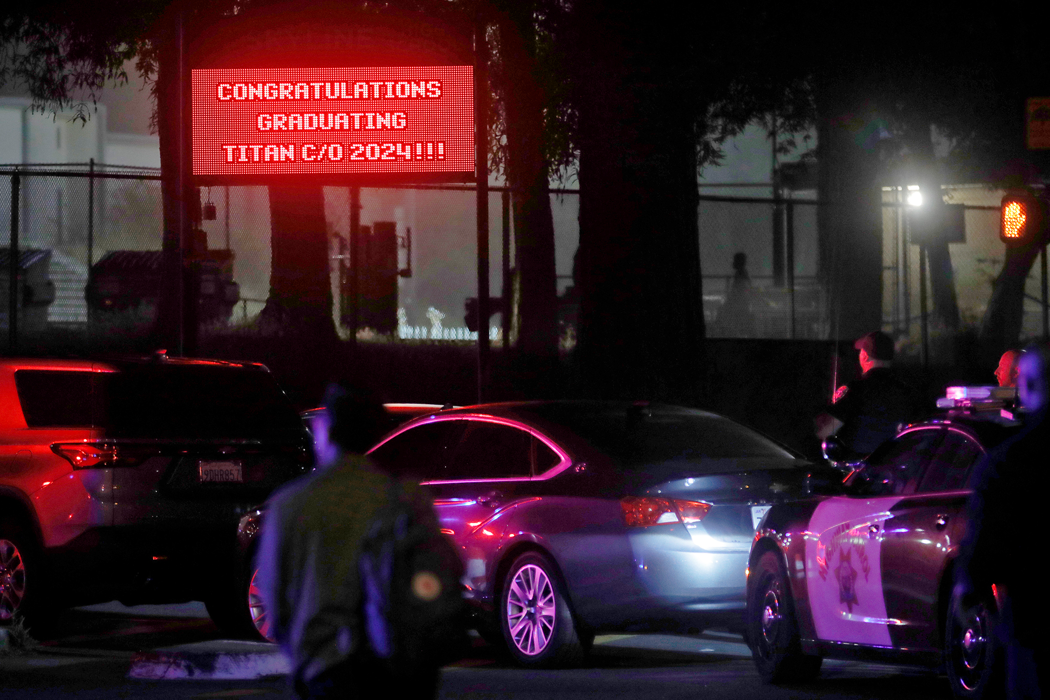 3 juveniles arrested in shooting at Oakland graduation ceremony