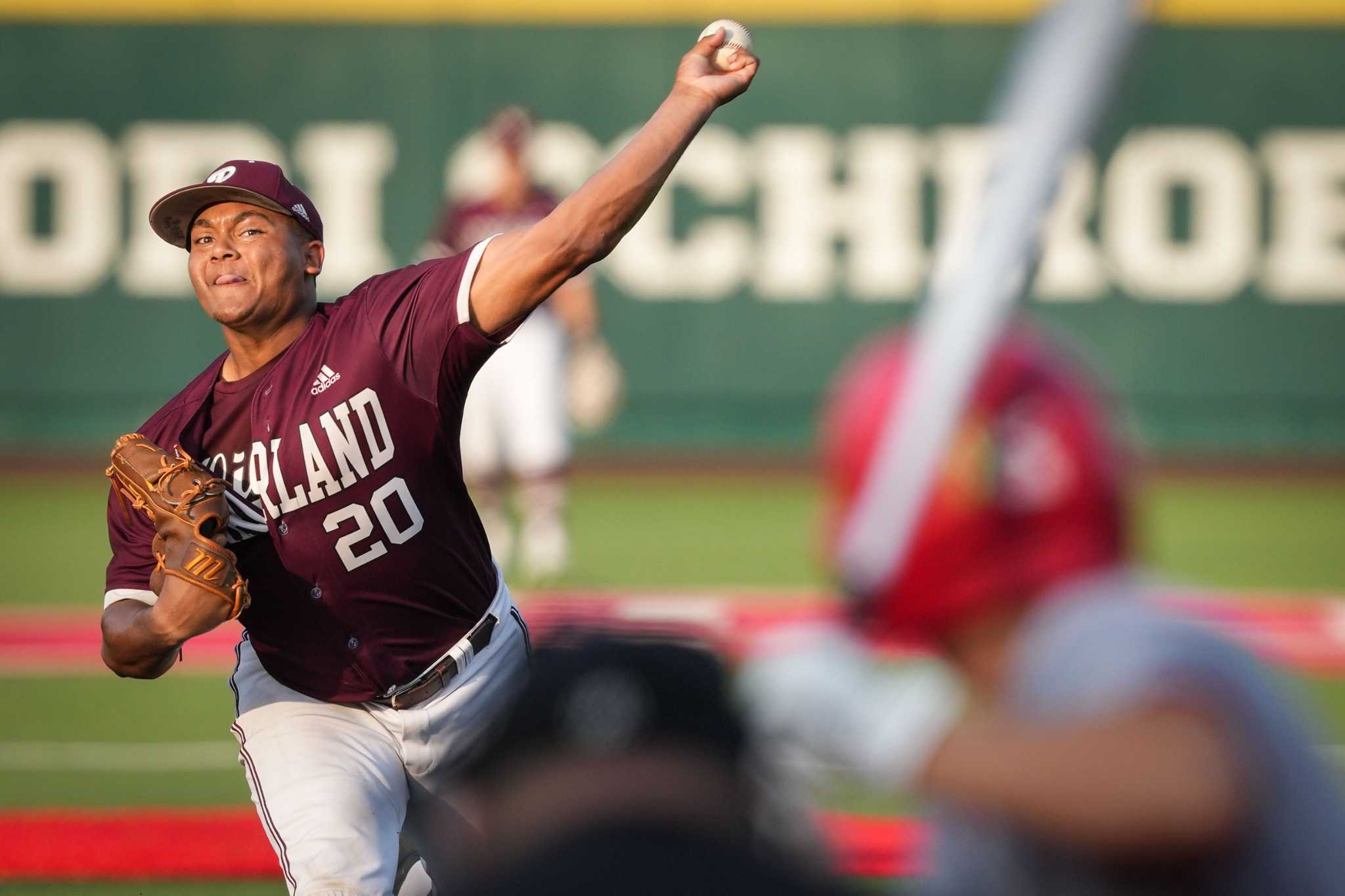 HS baseball: Pearland headed to state full of aces, options