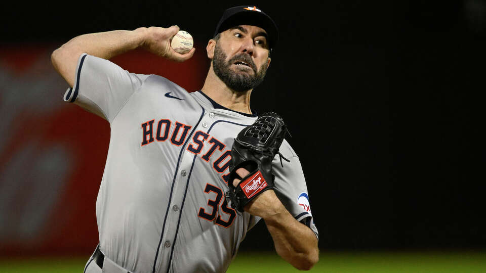 Justin Verlander #35 of the Houston Astros pitches against the Oakland Athletics in the sixth inning at Oakland Coliseum on May 24, 2024 in Oakland, California. (Photo by Eakin Howard/Getty Images)