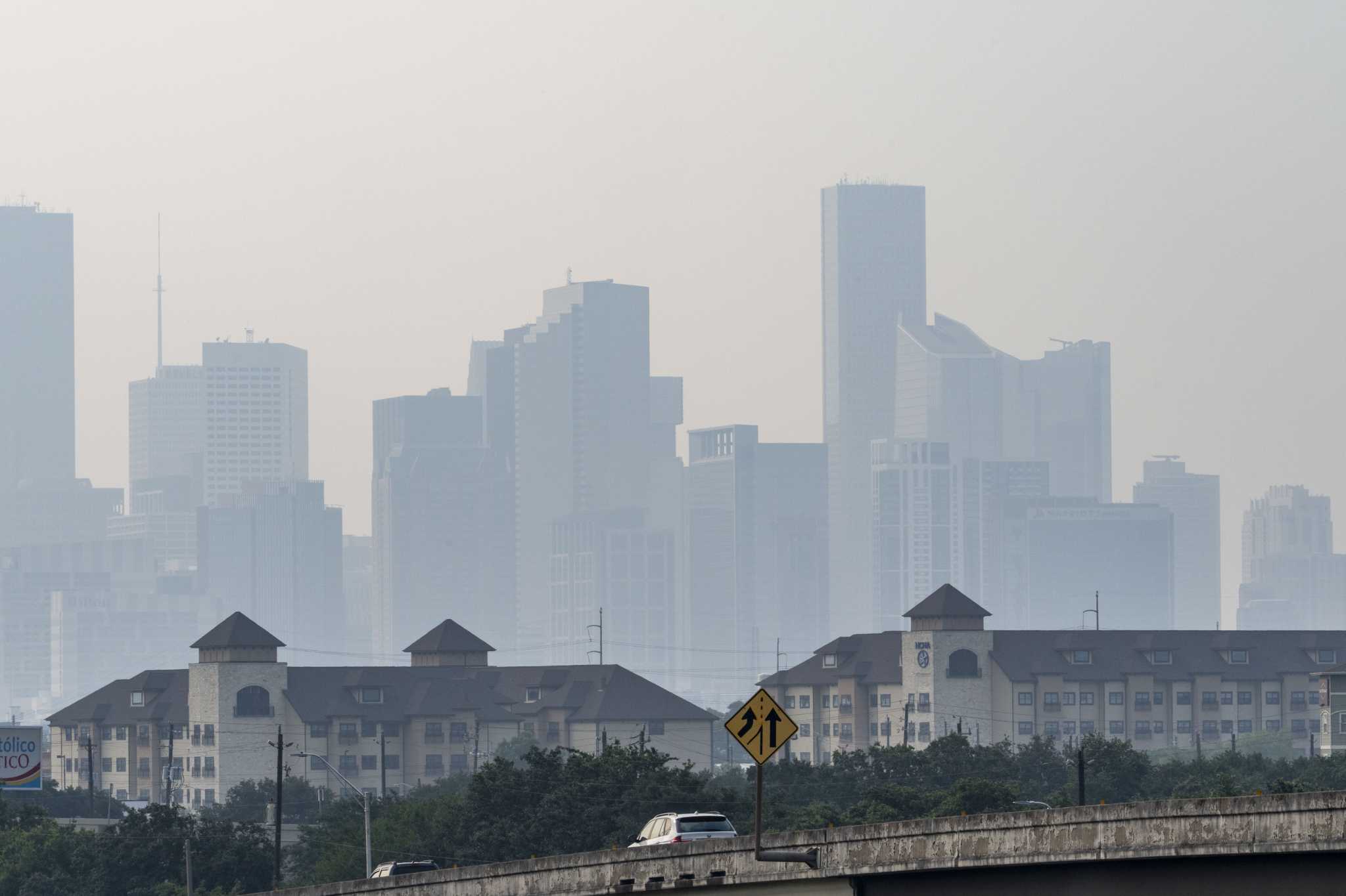 Ozone alert Friday: How Houston summer heat worsens air quality