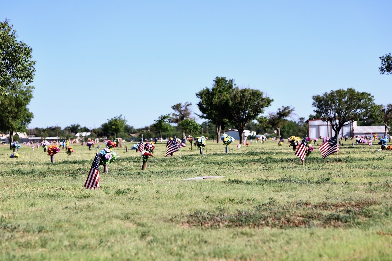 Area citizens pay tribute to fallen military members during Memorial D