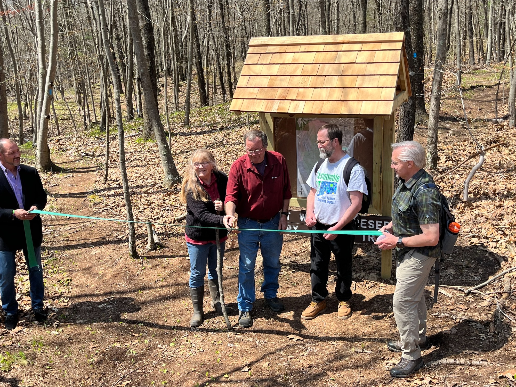 Roxbury Land Trust opens trail at Hurlbut Woods Preserve