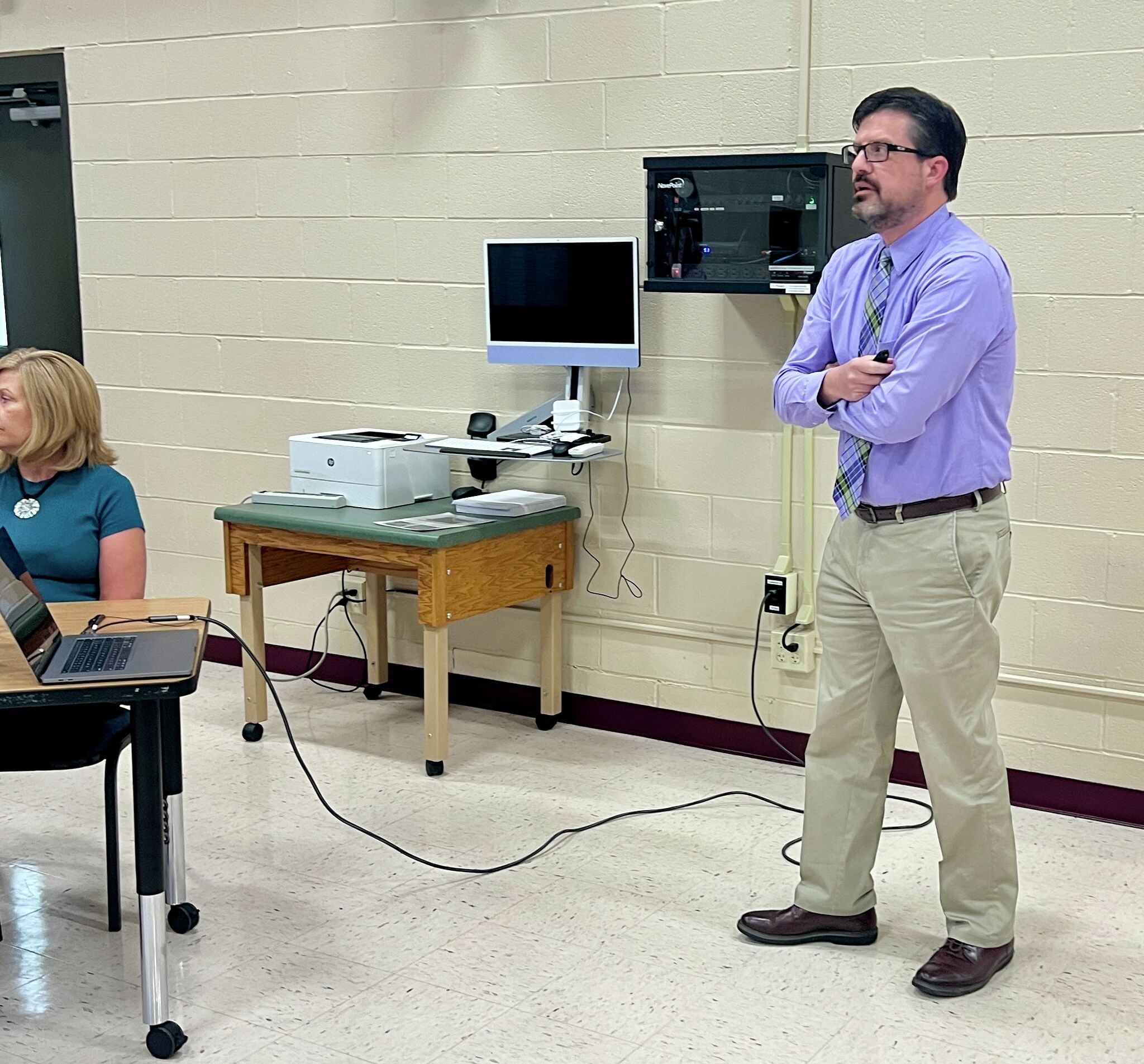 Bethalto School Board accepts Barrett Deist's resignation