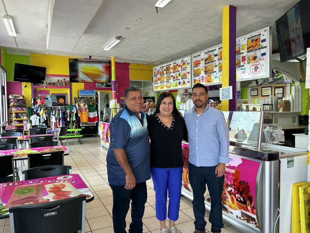 Owner of La Reyna De Michoacan Roberto Aguilar talks about ice cream