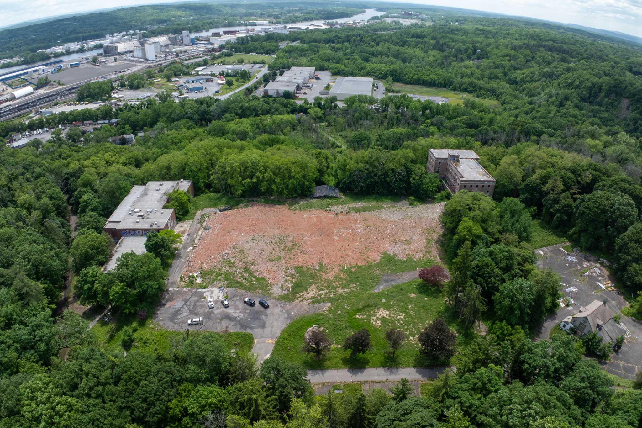 Data center planned for former Kenwood Convent site