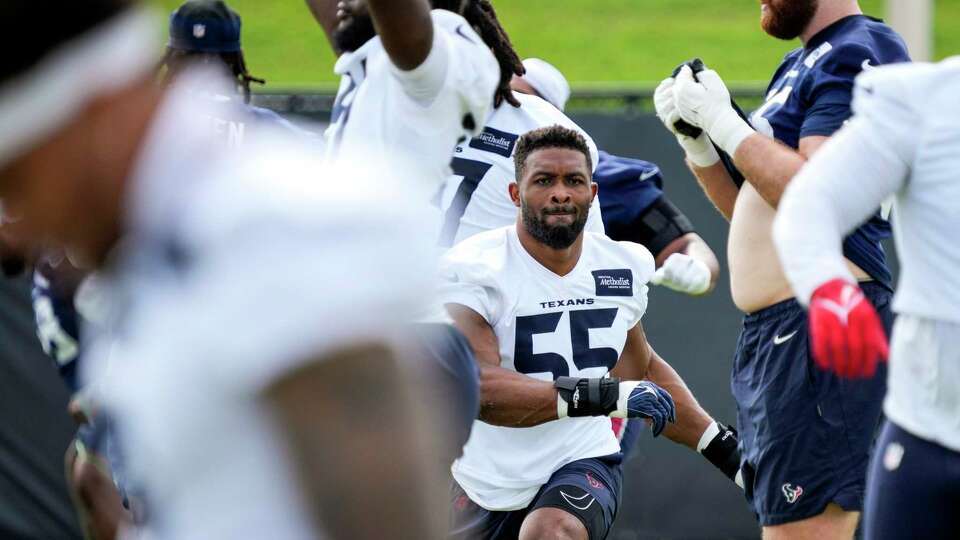 Houston Texans defensive end Danielle Hunter (55) warms up during an NFL football OTA practice on Thursday, May 30, 2024, at Houston Methodist Training Center in Houston.