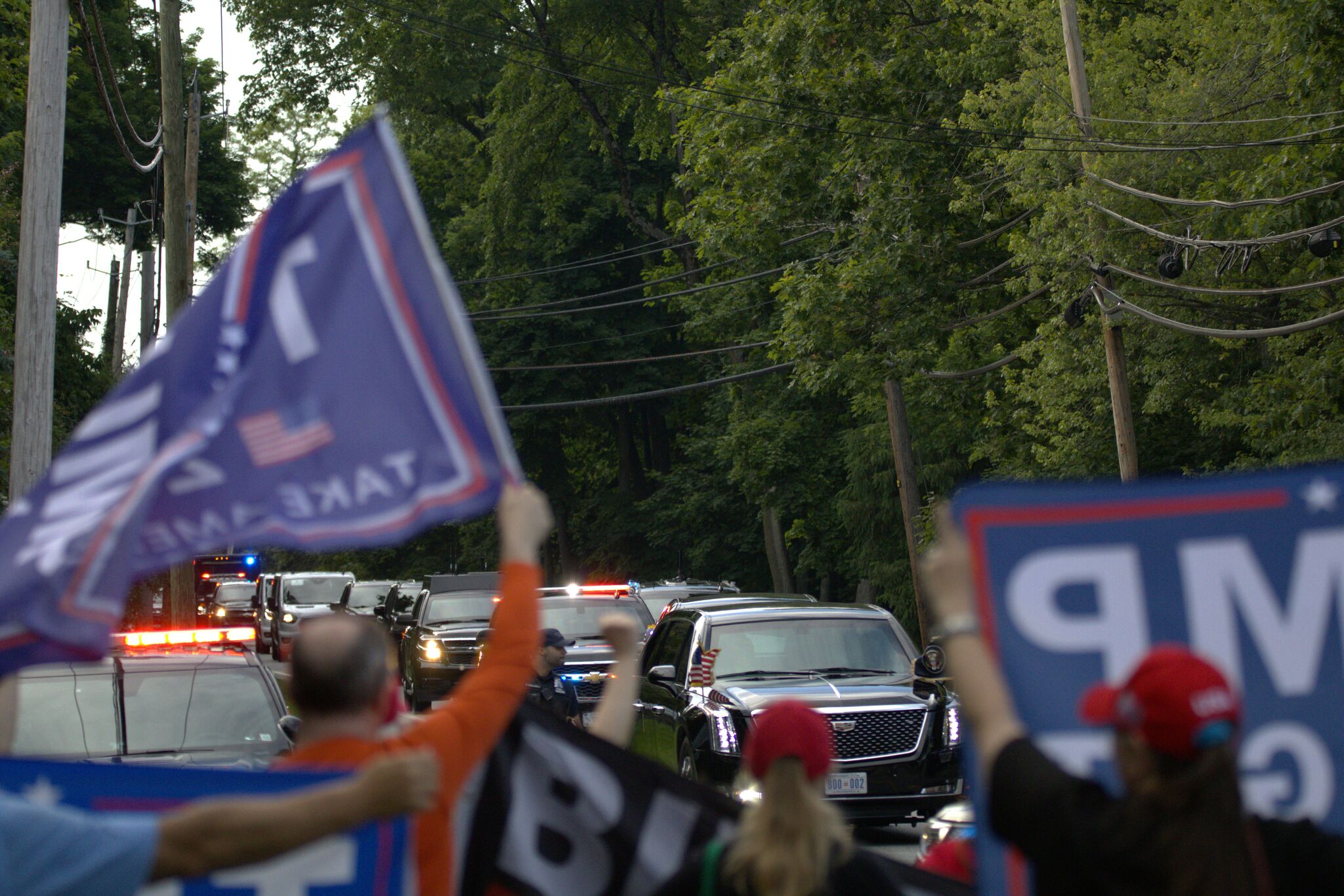 Biden's CT fundraiser brings out pro-Trump, pro-Palestinian protesters - Vimarsana News