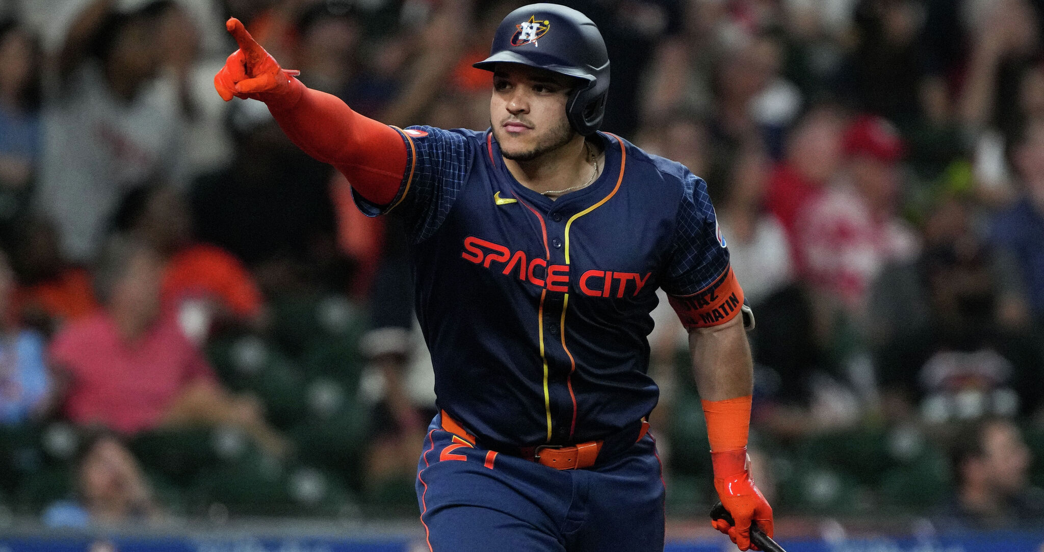 Houston Astros open series against St. Louis Cardinals with win