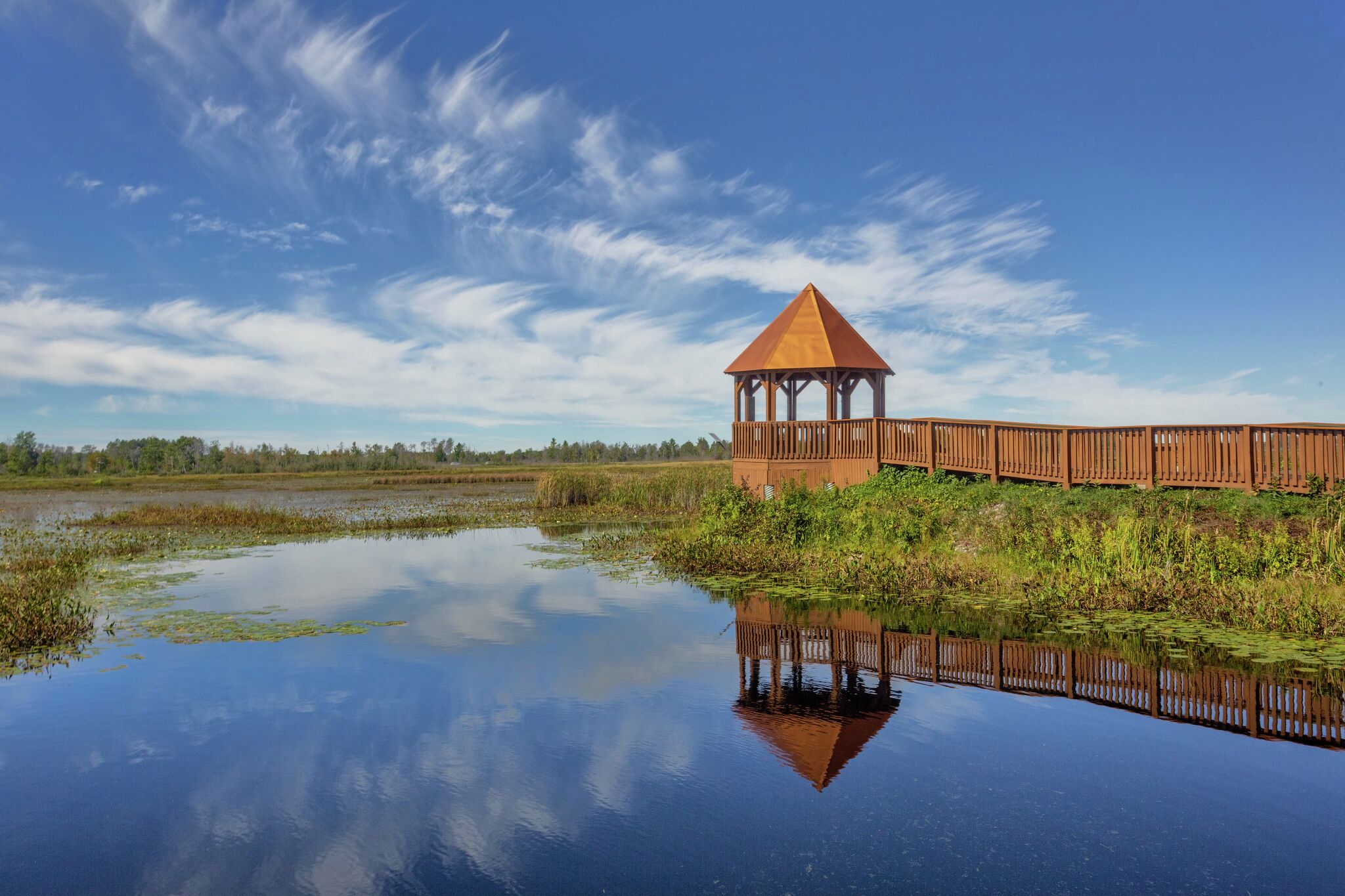 Lake Michigan, Lake Huron water temperatures still in the 50s