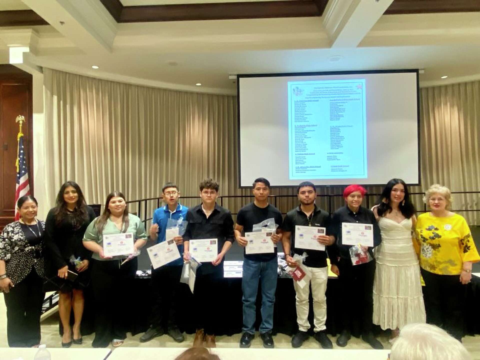 Alberto solano zatarain (96) 사진